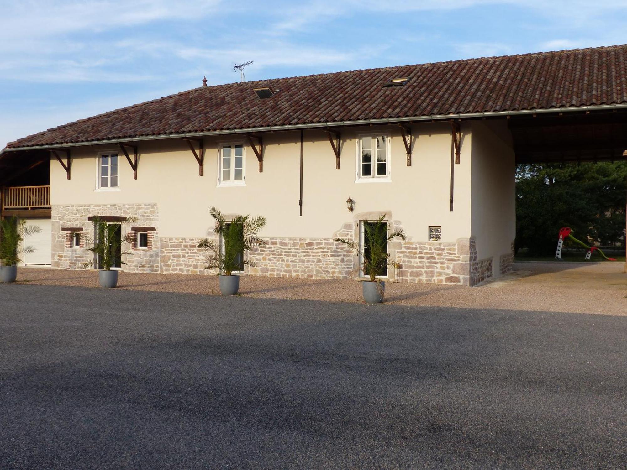 Gites Domaine de la Rochere Domsure Esterno foto